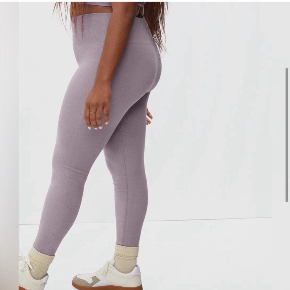 EVERLANE Ribbed Seamless Legging - Picture 4 of 5